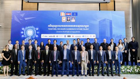The group photo of Wing Bank event offers internship opportunities to Cambodian students. Kiripost/supplied